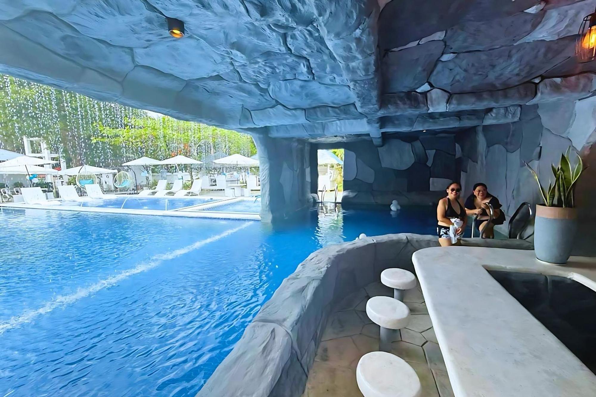 Kehalani Beach Resort By Cocotel Quezon  Exterior foto